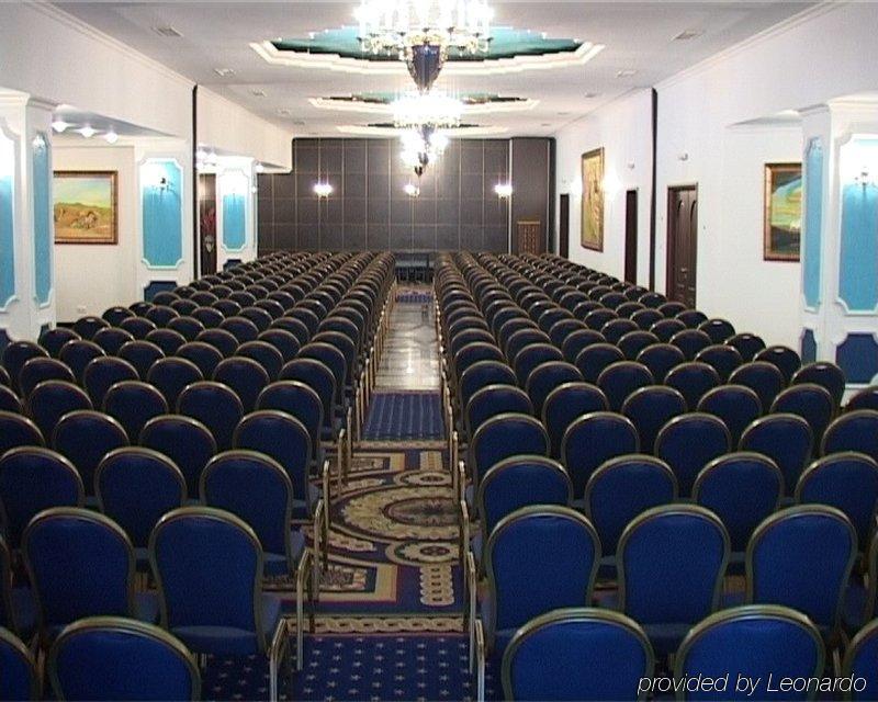 Hotel Prahova Plaza Ploieşti Faciliteiten foto
